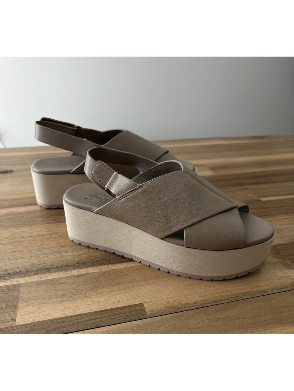 Vince Jenaya Slingback Platform Sandal Cross Open Toe Buckle Leather Nude Sz 6